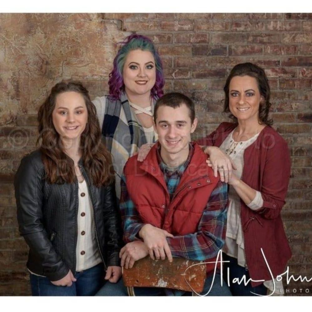 Meet your Posher, Carrie